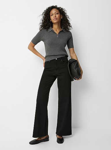 Lily intense black jean <b>Fit: Wide leg, high rise</b>