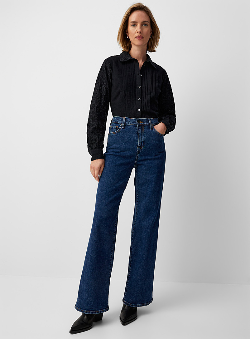Women's - Organic Cotton Studios High Rise Flare Jeans in Washed Indigo
