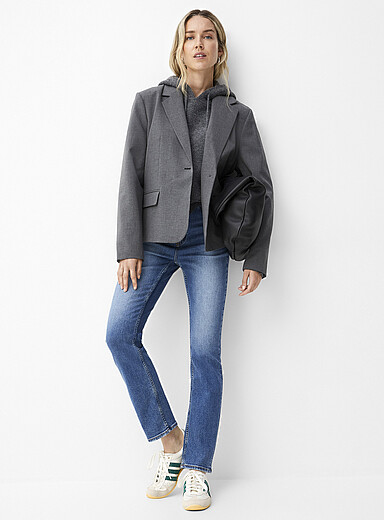 Yoga Jeans Blue Emily stretch jean <b>Fit: Slim leg, super high rise</b> for women