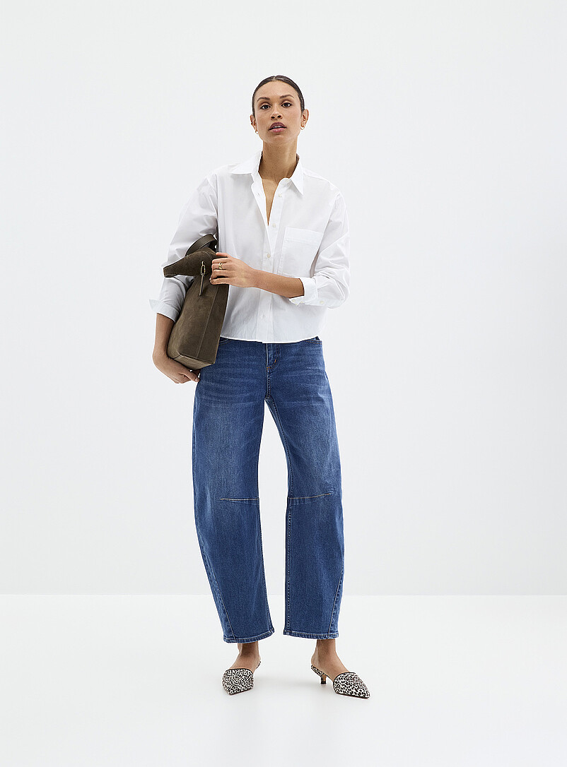 Yoga Jeans: Le jean indigo moyen ballon Malia <b>Coupe : jambe ballon, taille haute</b> Bleu pour femme