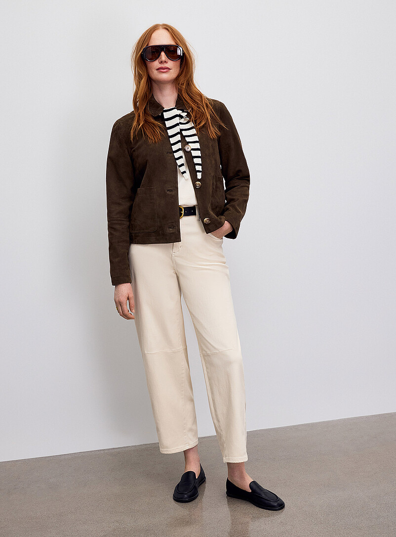 Solid barrel-leg coloured jean Fit: barrel leg, mid rise product image (primary)