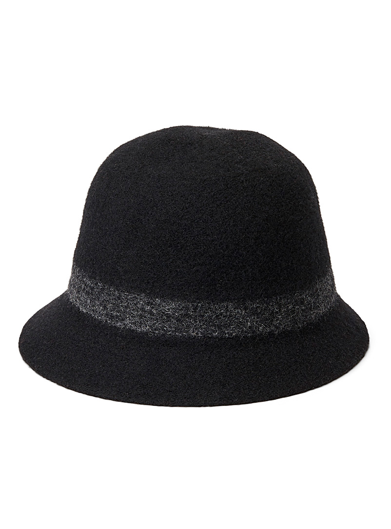 Canadian Hat Black Minimalist cloche for women