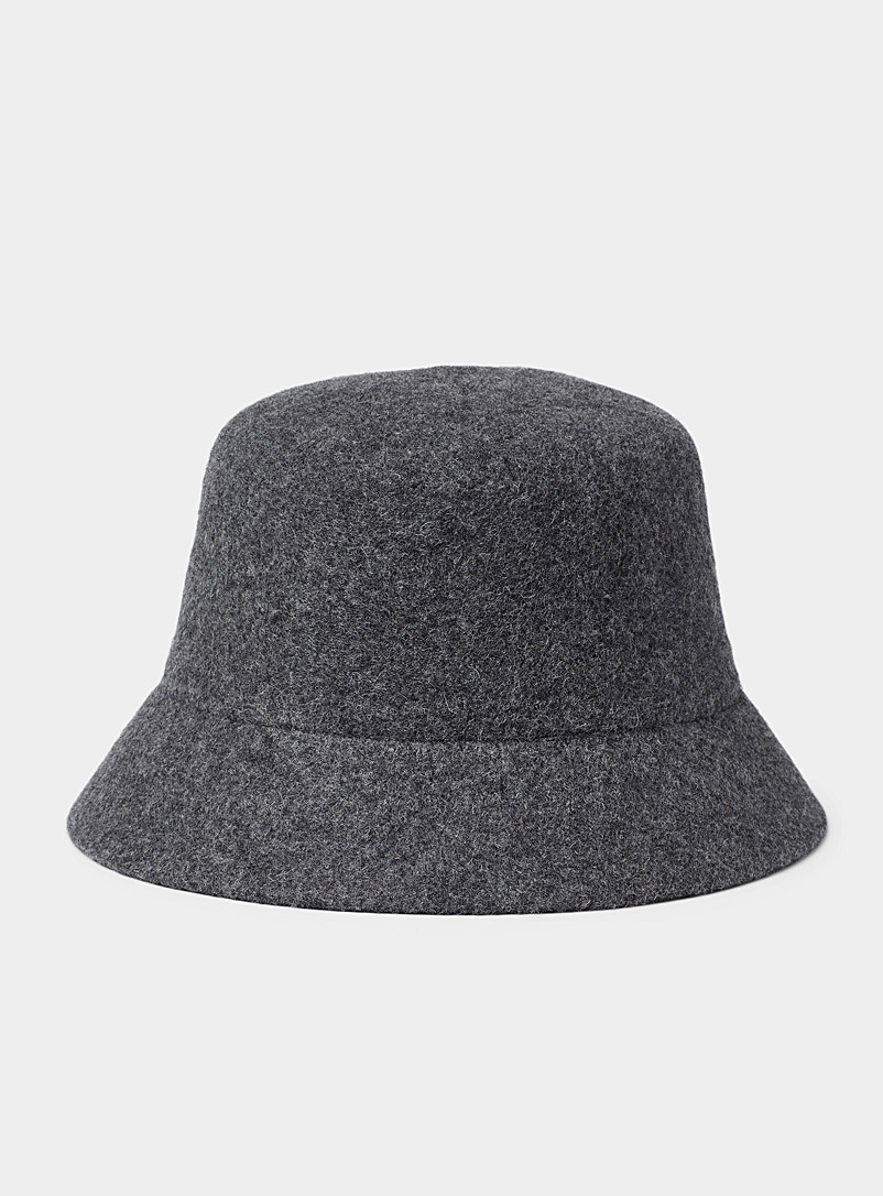 Canadian Hat - Women's Felt bucket hat
