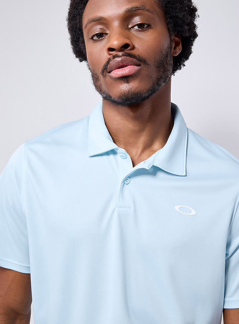 Oakley: Le polo de golf Icon TN Protect Bleu marine - Bleu nuit pour homme
