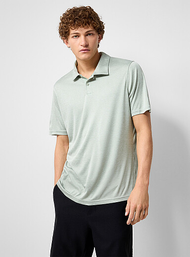 Le polo de golf Aero Hydrolix