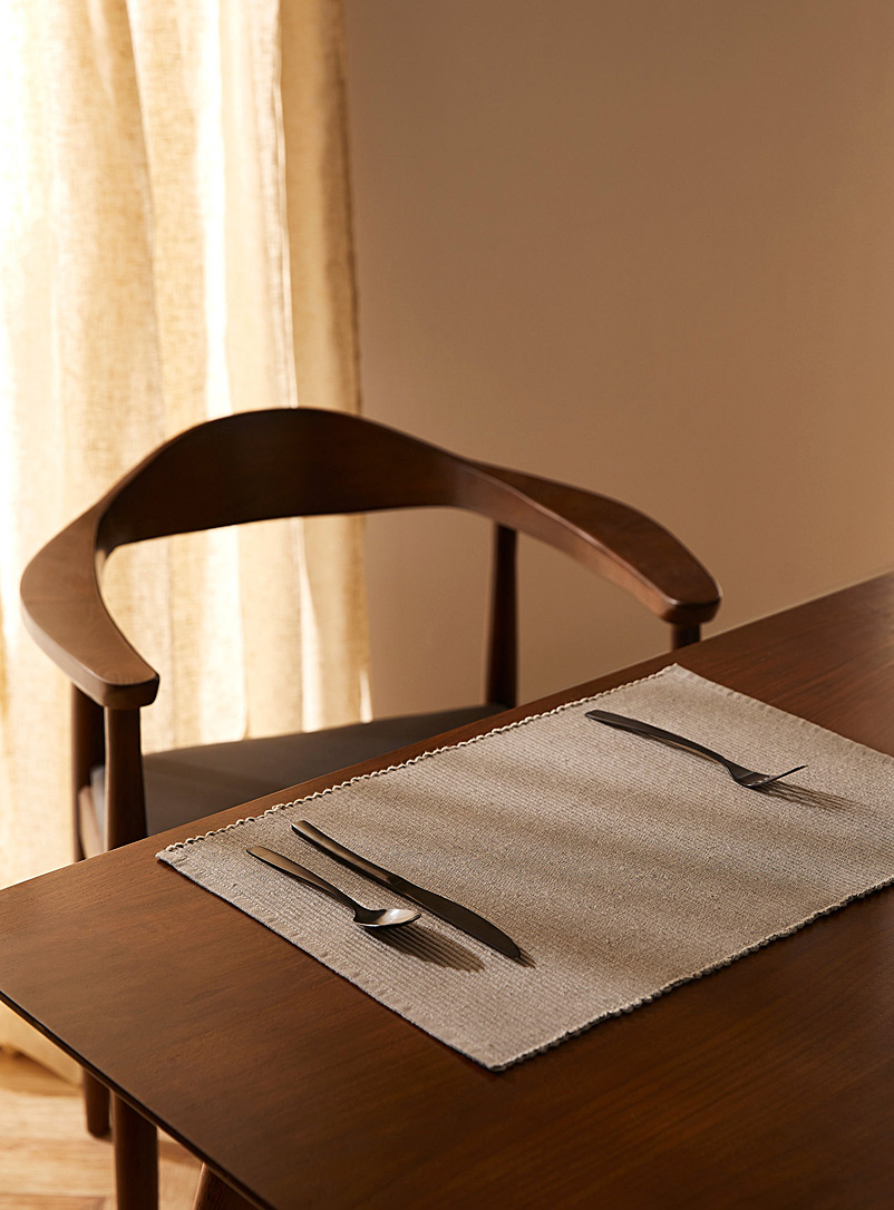Danica Grey Ribbed placemat