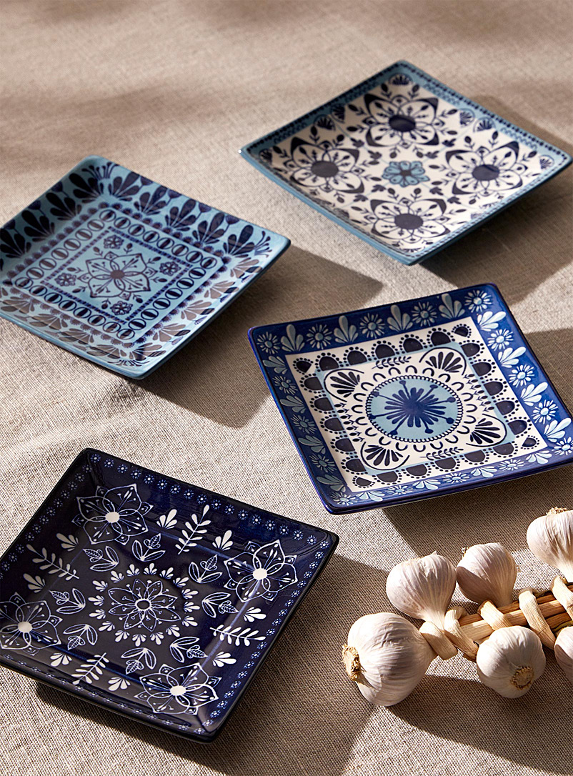 Danica Blue Bluish mosaic small square plates