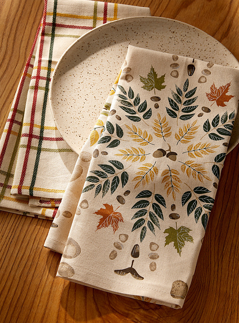 Danica Patterned Ecru Autumn leaves tea towels Set of 2