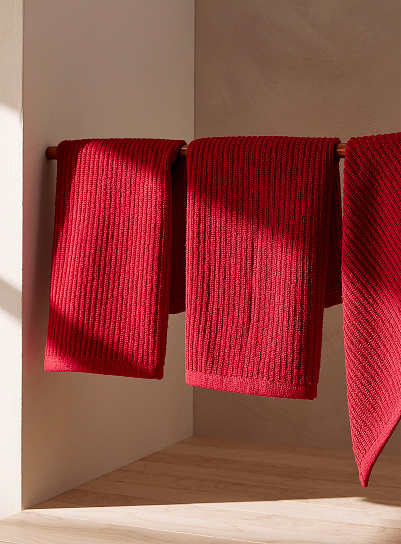 Danica Red Grooved tea towels Set of 3