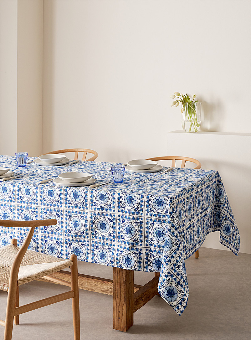 Danica Patterned White Portuguese tiles tablecloth