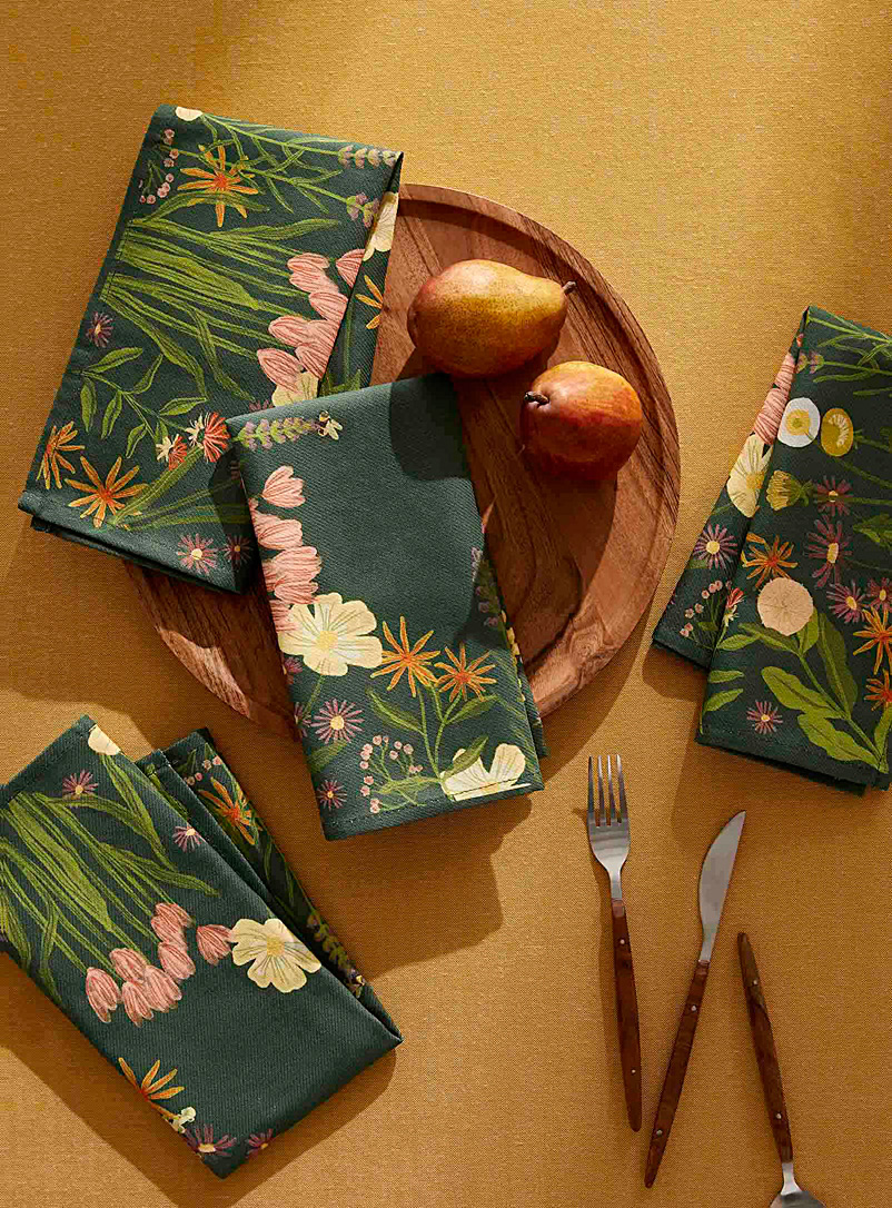 Danica: Les serviettes de table jardin ensoleillé Ensemble de 4 Vert à motifs
