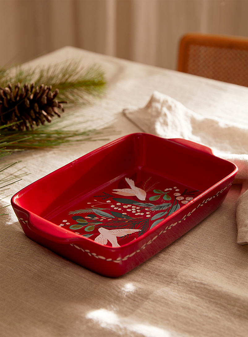 Danica Patterned Red Winter song baking dish