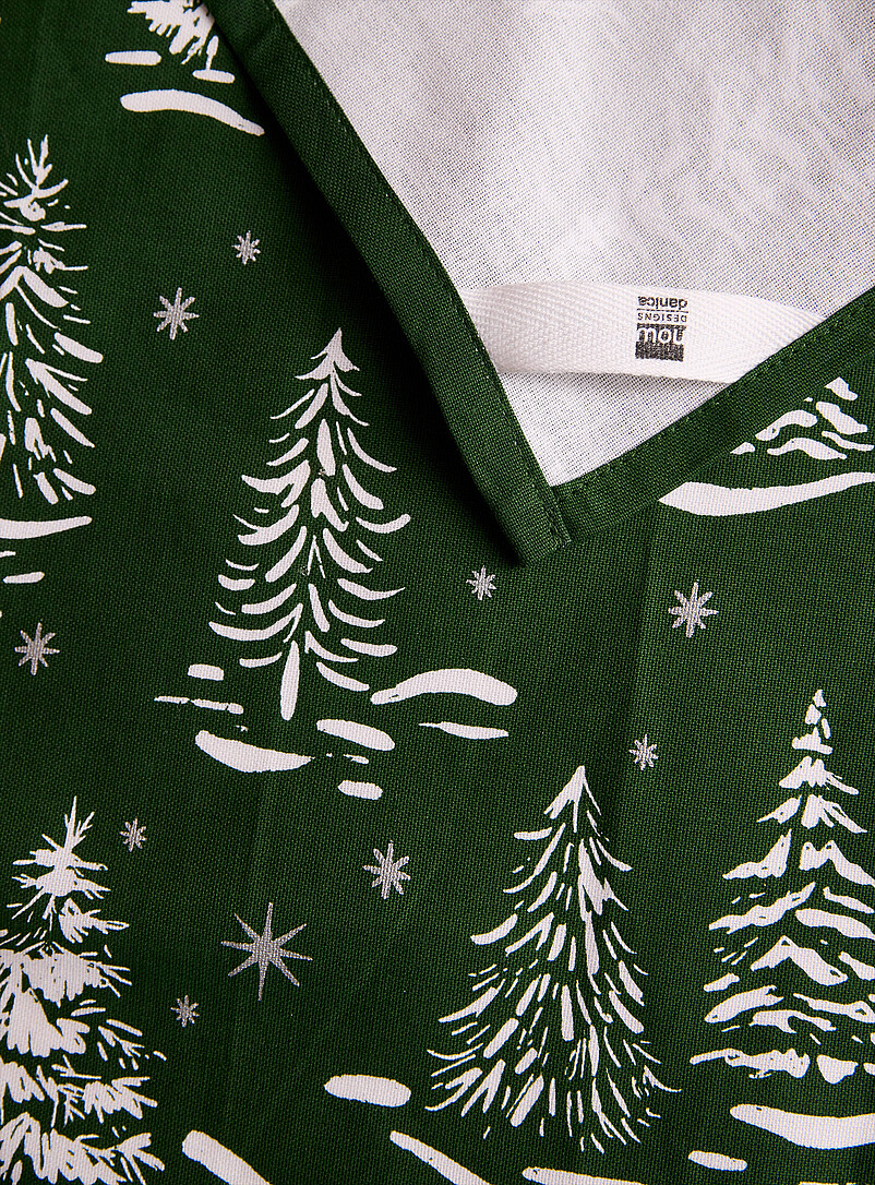 Snowy firs tea towel Christmas Collection | Danica | | Simons