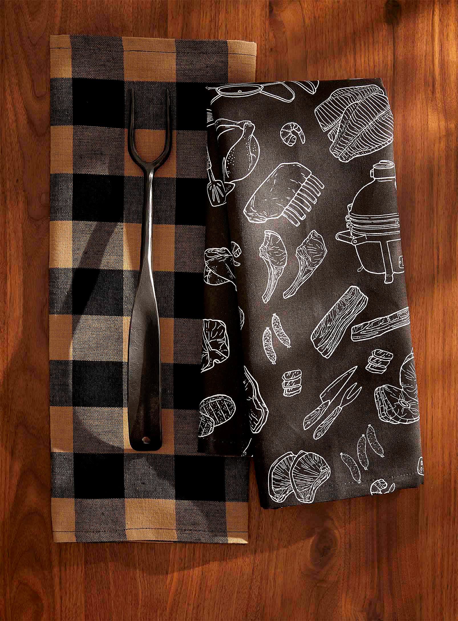 Danica Barbecue Tea Towel Set Of 2 In Patterned Black