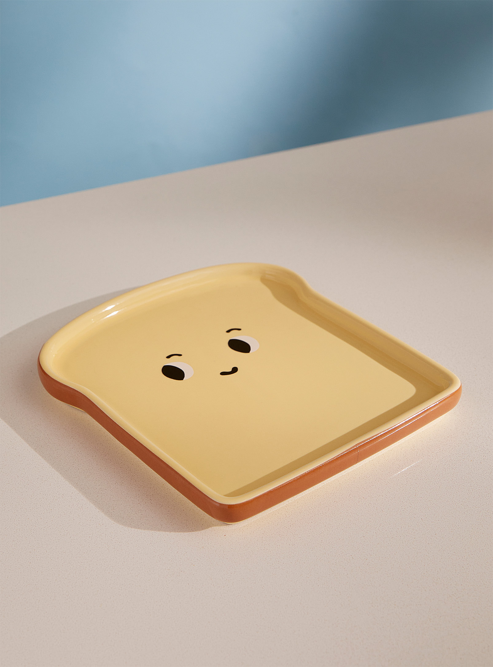 Danica Smiling Toast Plate In Honey