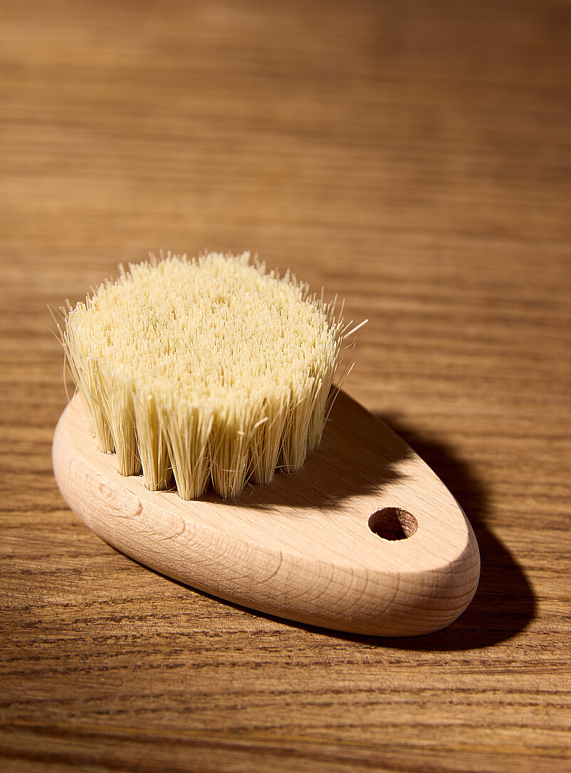 Small wooden vegetable brush product image 2