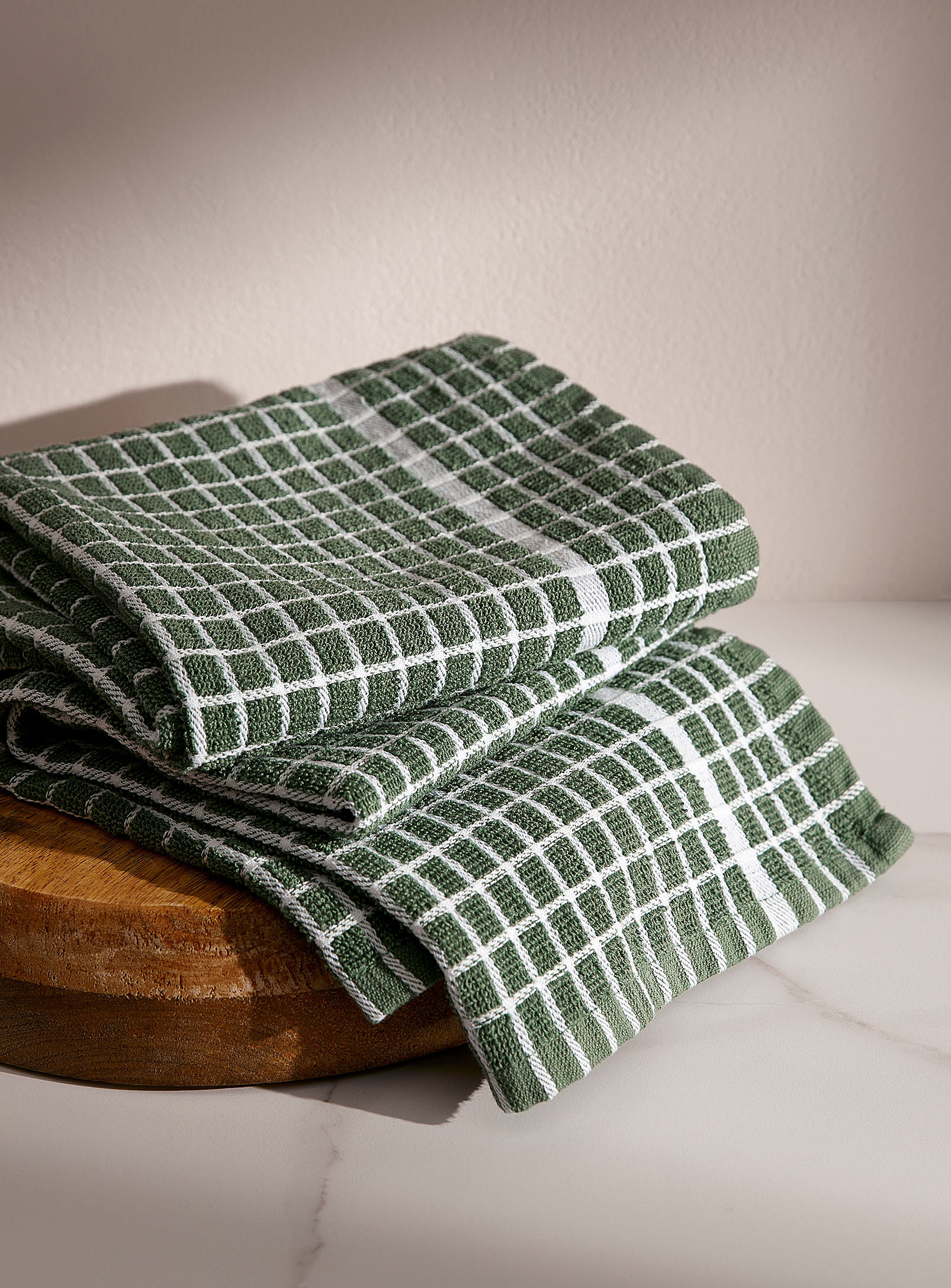 Danica Window Tiles Tea Towels Set Of 2 In Green