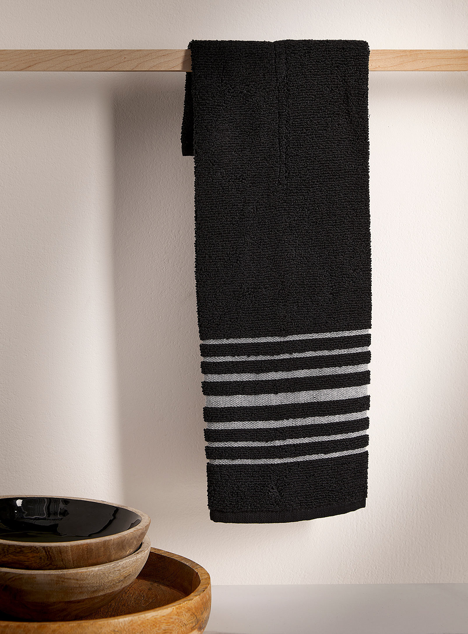 Danica Silver Stripes Hanging Hand Towel In Black