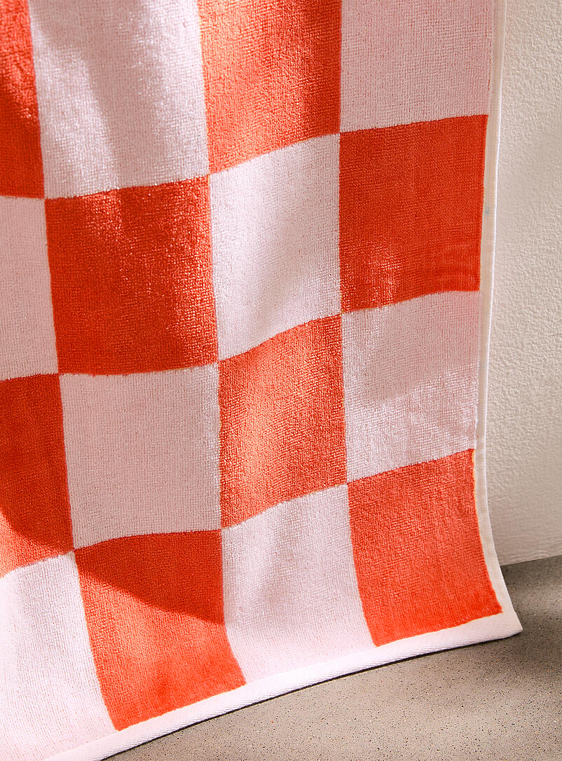 Simons Maison: La serviette de plage damier coton bio 86 x 160 cm <b>Collection exclusive Vivre dehors</b> Brun clair