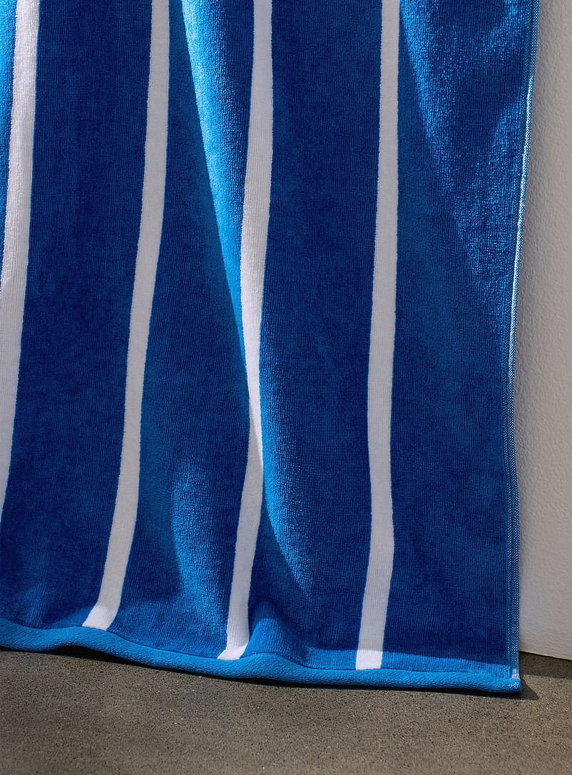 Simons Maison Sunflower Yellow Thin-stripe organic cotton beach towel 86 x 160 cm <b>Live Outside exclusive collection</b>