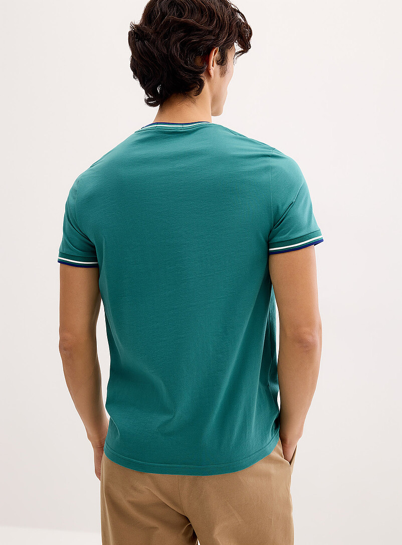 Fred Perry: Le t-shirt bordures c&ocirc;tel&eacute;es Vert pistache - Menthe pour homme