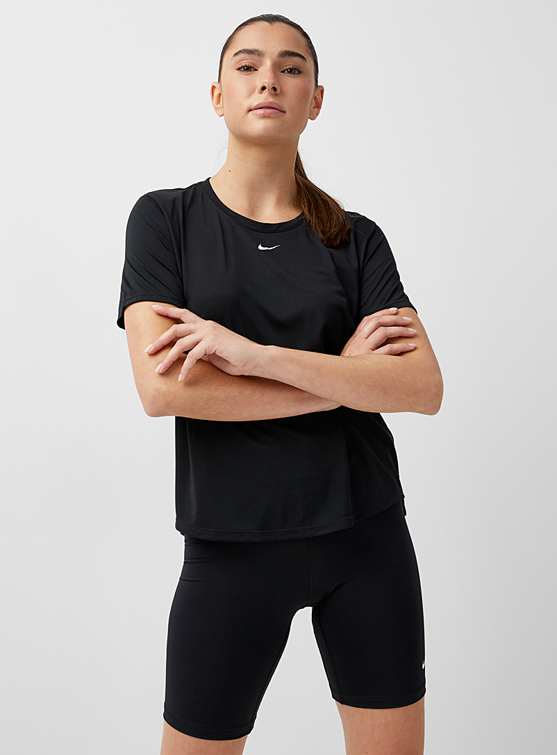 Nike: Le t-shirt poids plume NK One Noir pour femme