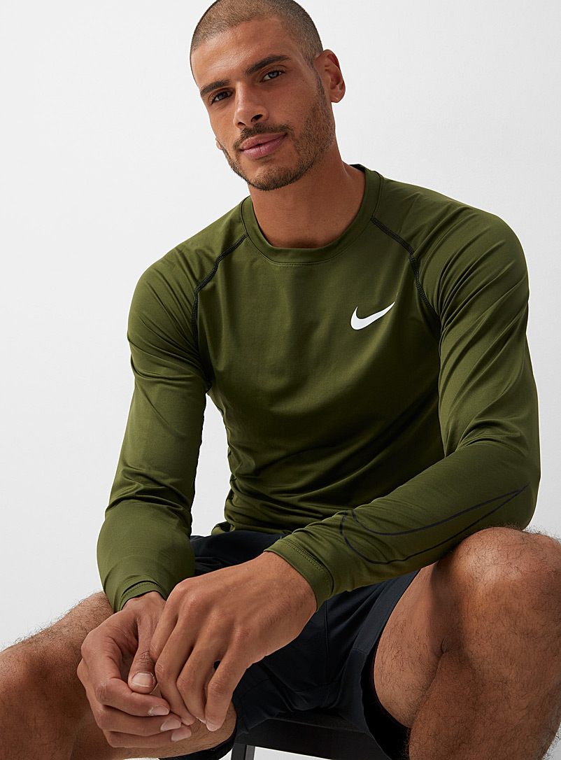Nike: Le t-shirt seconde peau Core Pro Kaki chartreuse pour homme