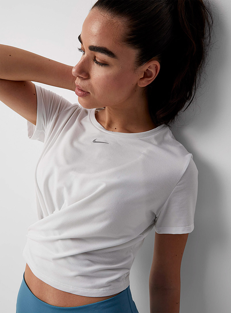 Nike: Le t-shirt effet noué Blanc pour femme