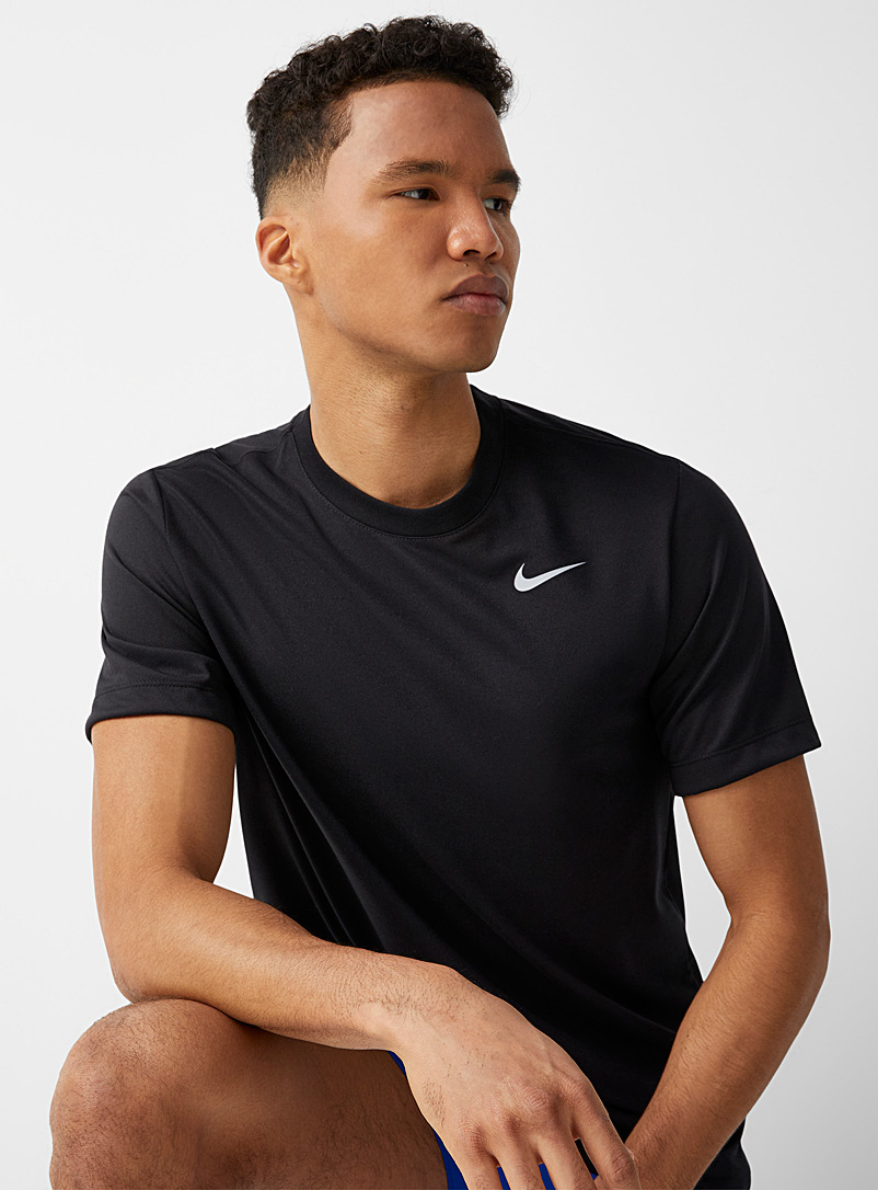 Nike: Le t-shirt Nike Legend Noir pour homme