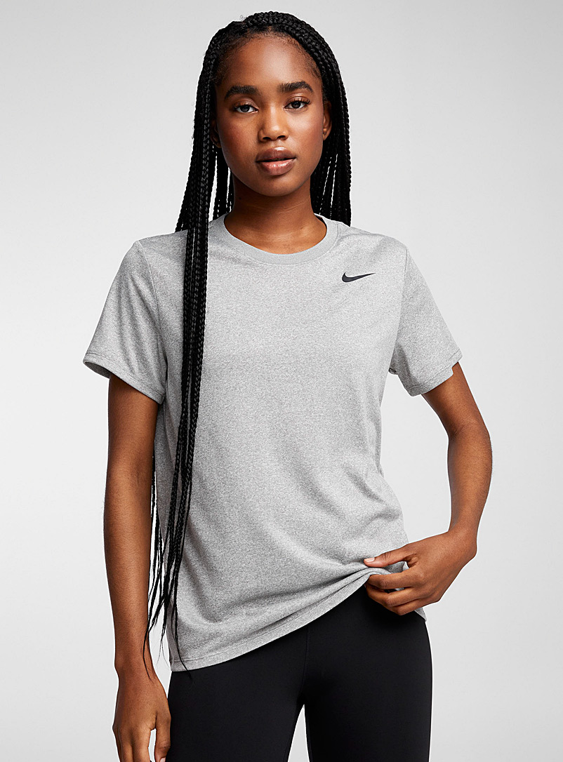 Nike Women's Dri-FIT Logo Scoop Back Medium Impact Sports Bra Black Size  Large