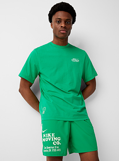 Nike: Le t-shirt iconographie rétro Hyverse Vert bouteille pour homme