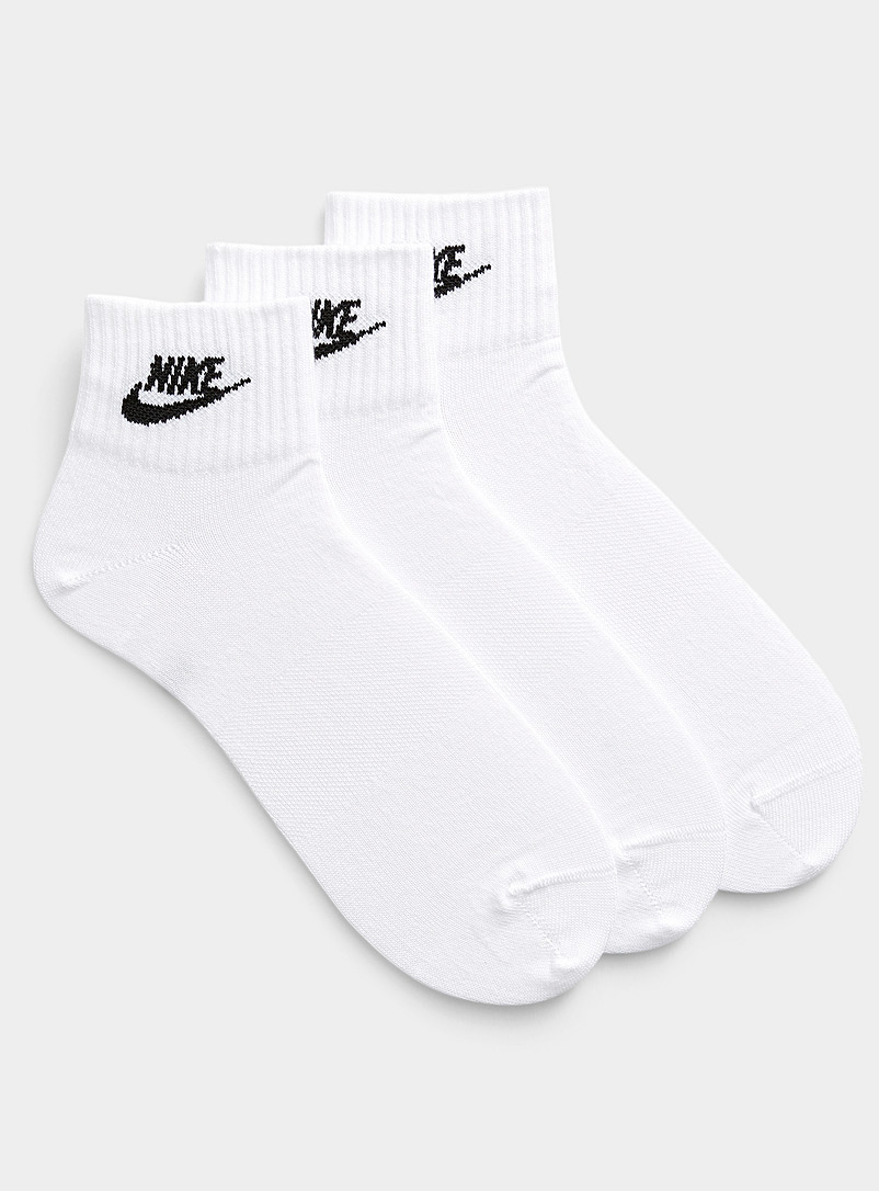 Nike White Everyday Essential socks 3-pack for men