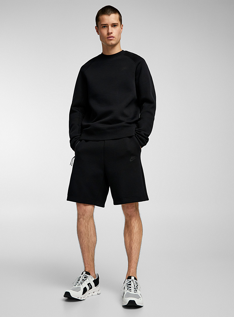Nike Black Tech Fleece short for men