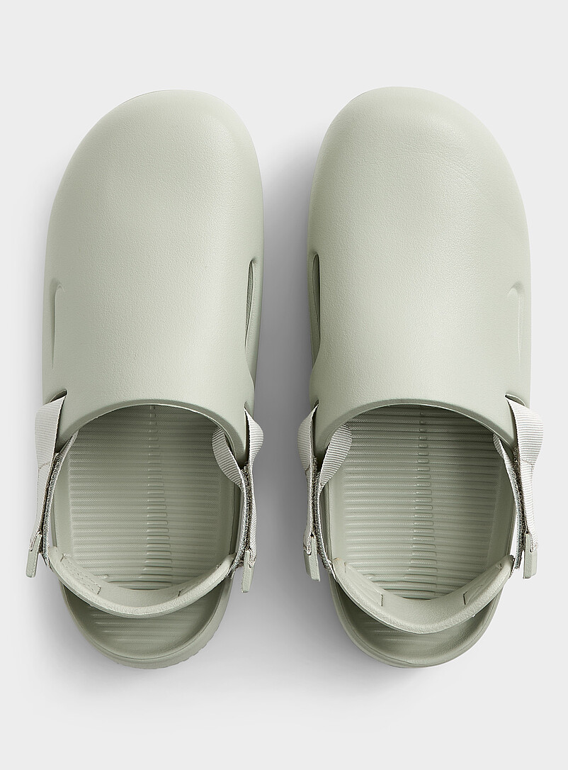 Nike: La mule Calm Homme Vert fonc&eacute; - Mousse pour homme