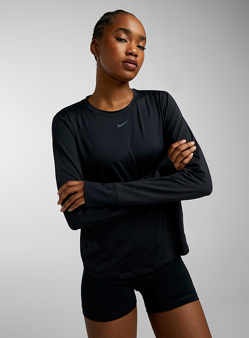 Nike: Le t-shirt manches longues poids plume One Noir pour femme