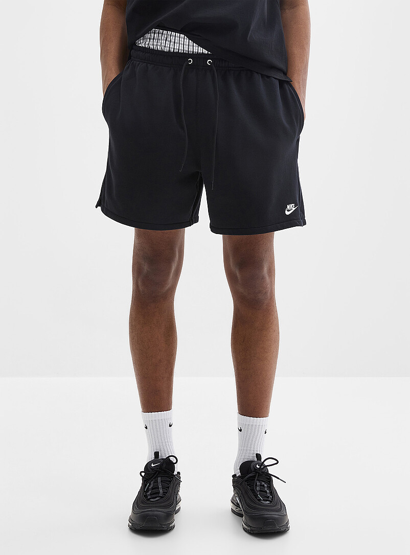 Nike: Le short Flow envers ratin&eacute; Noir pour homme