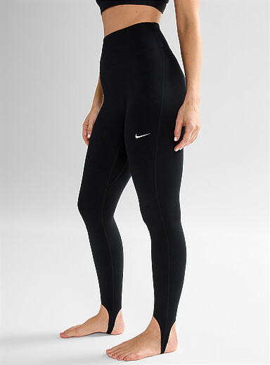 Nike One high-rise stirrup legging Length: 25''