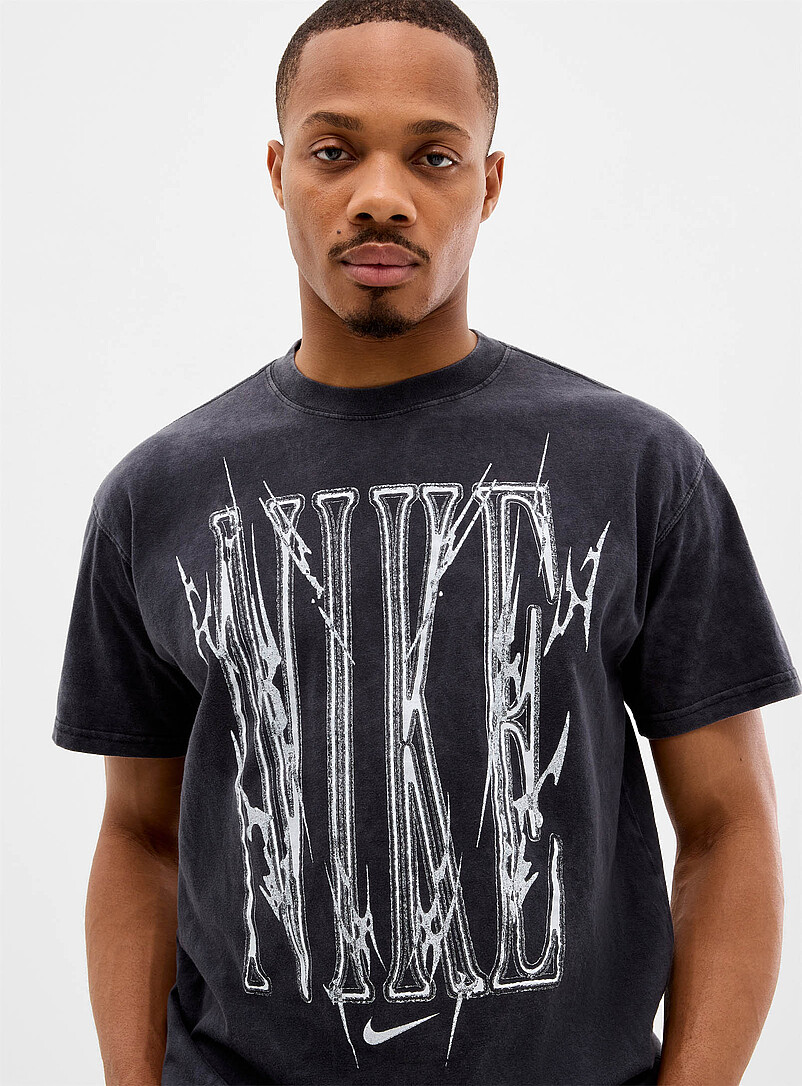 Nike Black Max90 faded-look graphic T-shirt for men