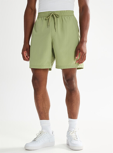 Le short l&eacute;ger Form Longueur : 7 po