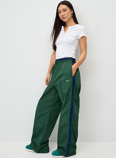 Wide-leg nylon pant