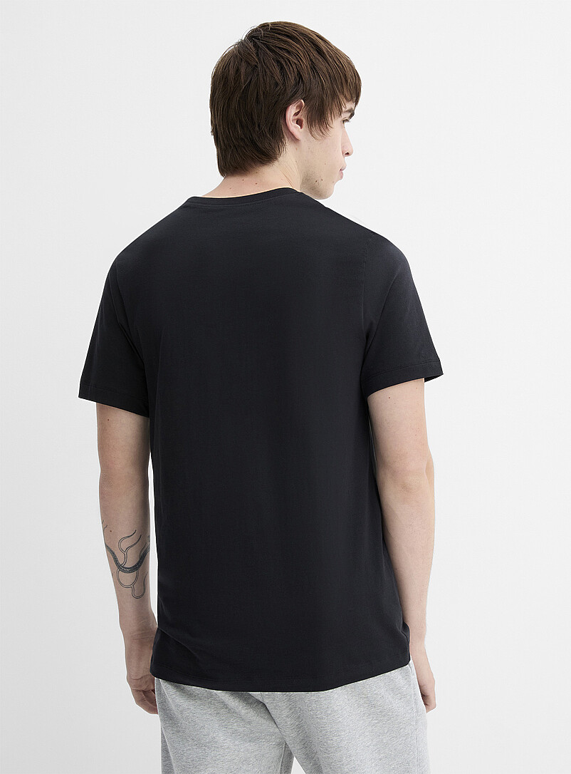 Nike White Small logo Sportswear Club T-shirt for men