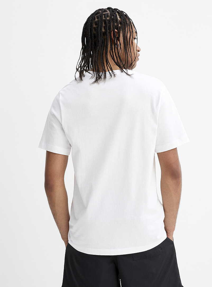 Nike White Small logo Sportswear Club T-shirt for men