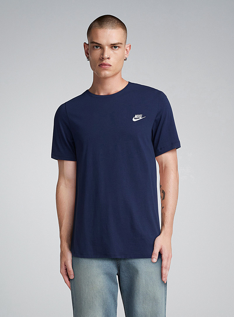 Nike Navy/Midnight Blue Sportswear Club small logo T-shirt for men