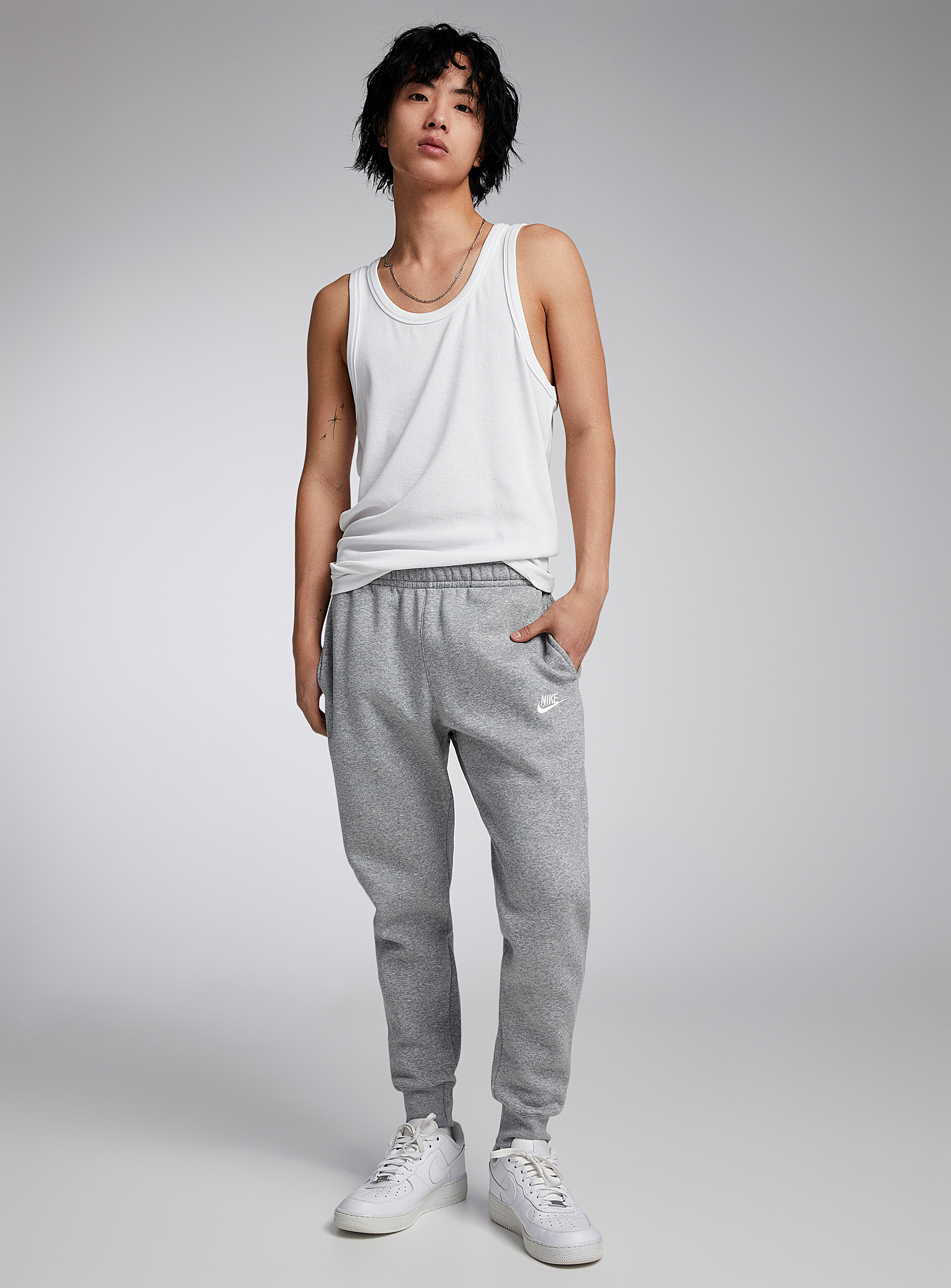Nike Sportswear Club Fleece Joggers In Grey