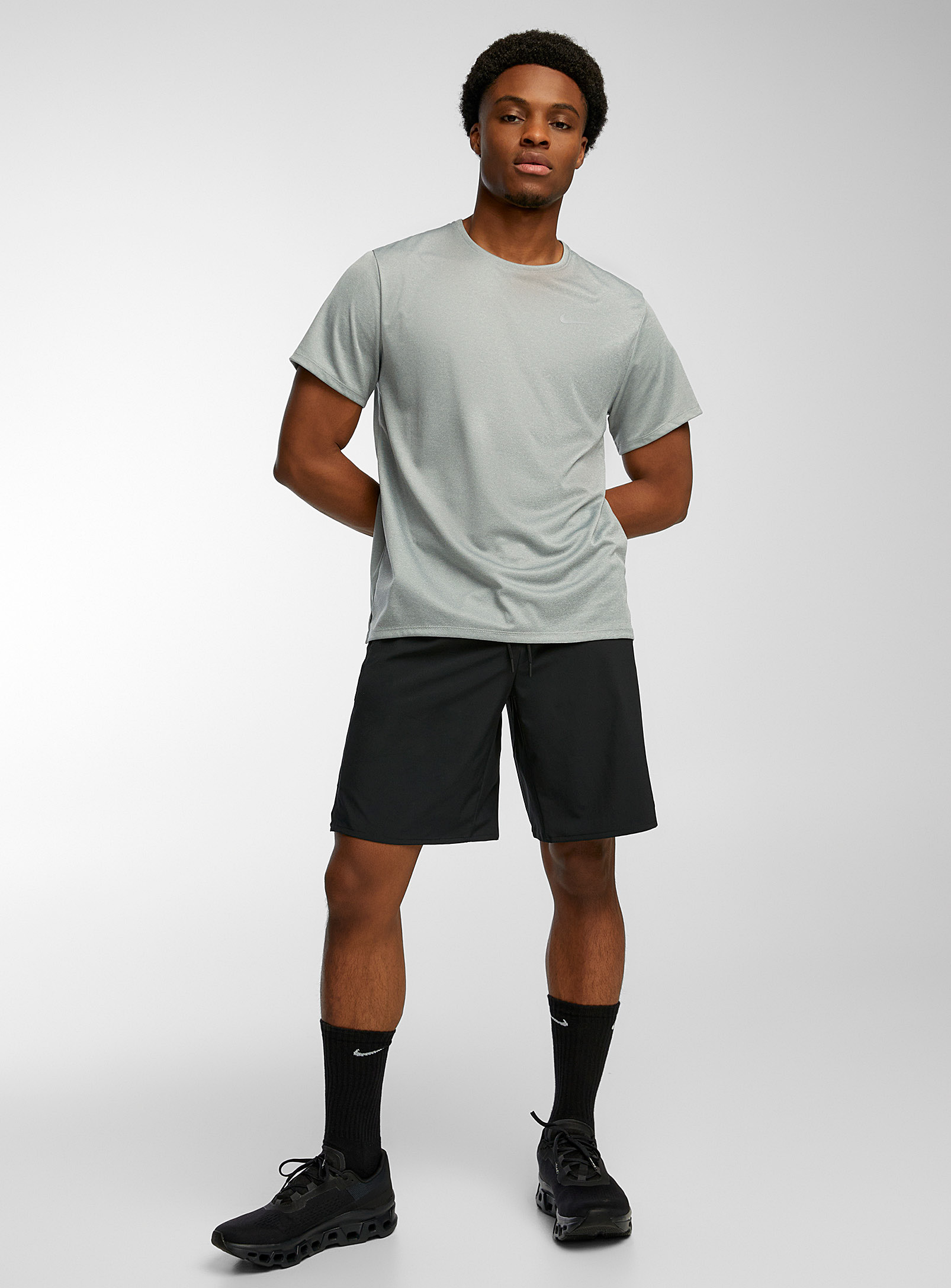 Nike Mens  Dri-fit Unlimited Woven 7 Inch Short In Black/black/black Smoke