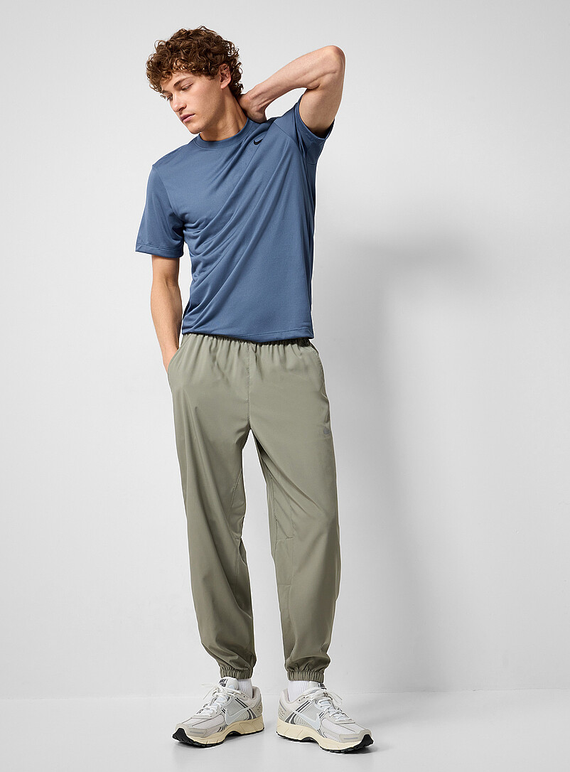 Form Lightweight Fabric Jogger