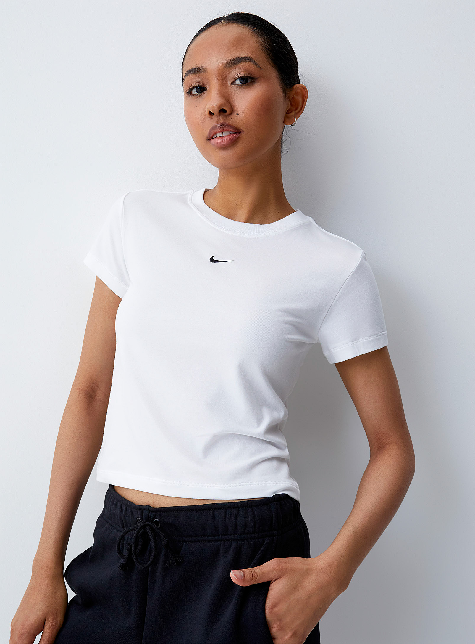 Nike - Women's Mini-logo Tee Shirt