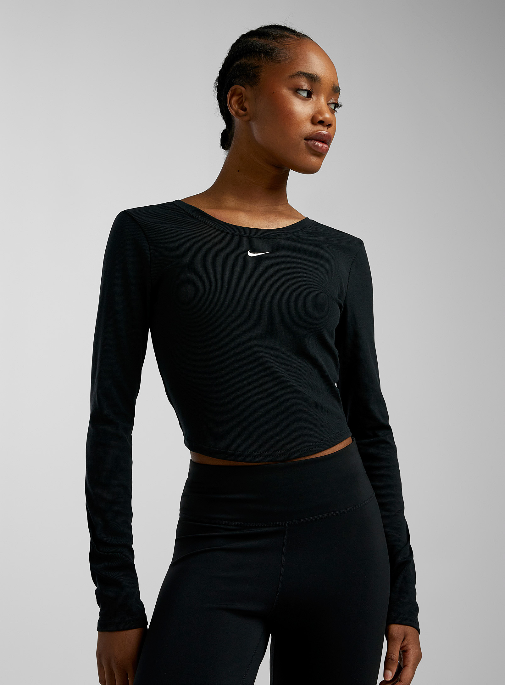 Nike Scoop-back Fitted Top In Black