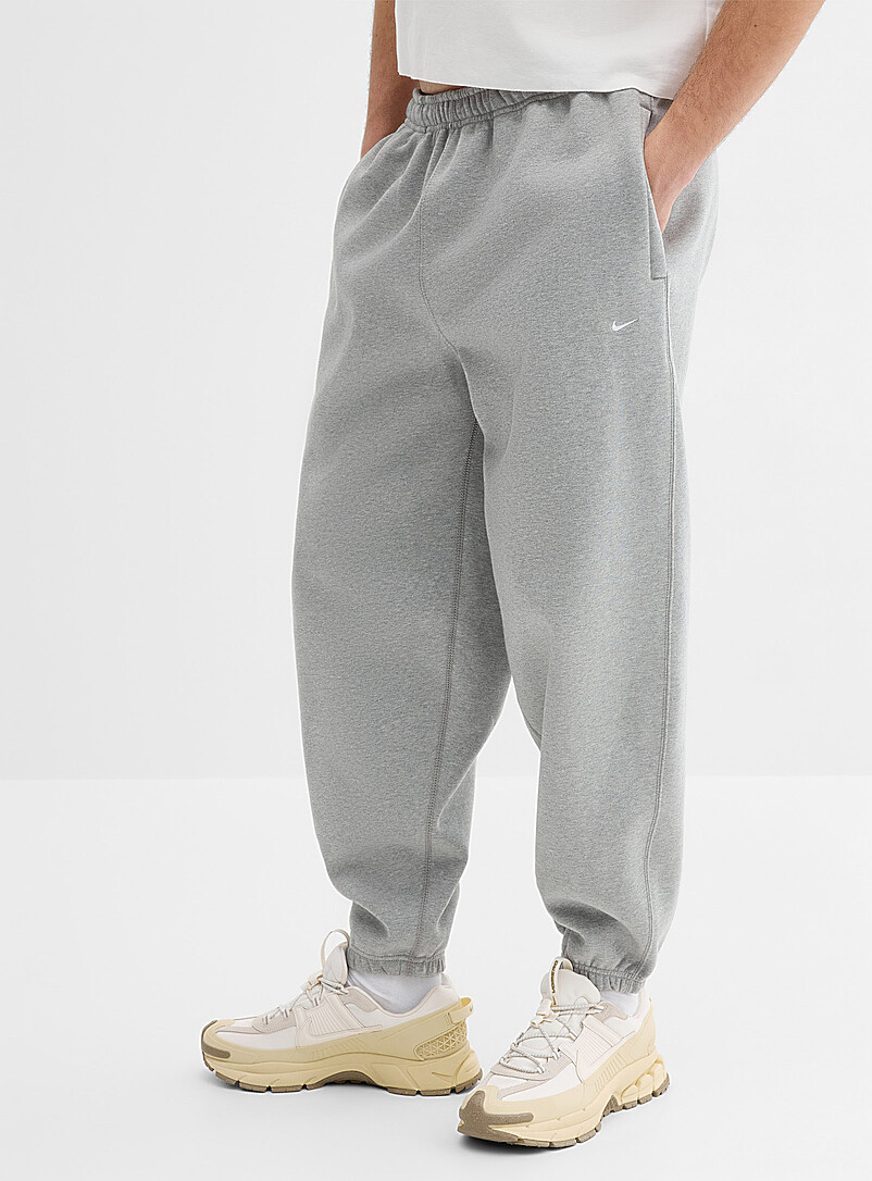Solo Swoosh fleece joggers Relaxed fit product image 2