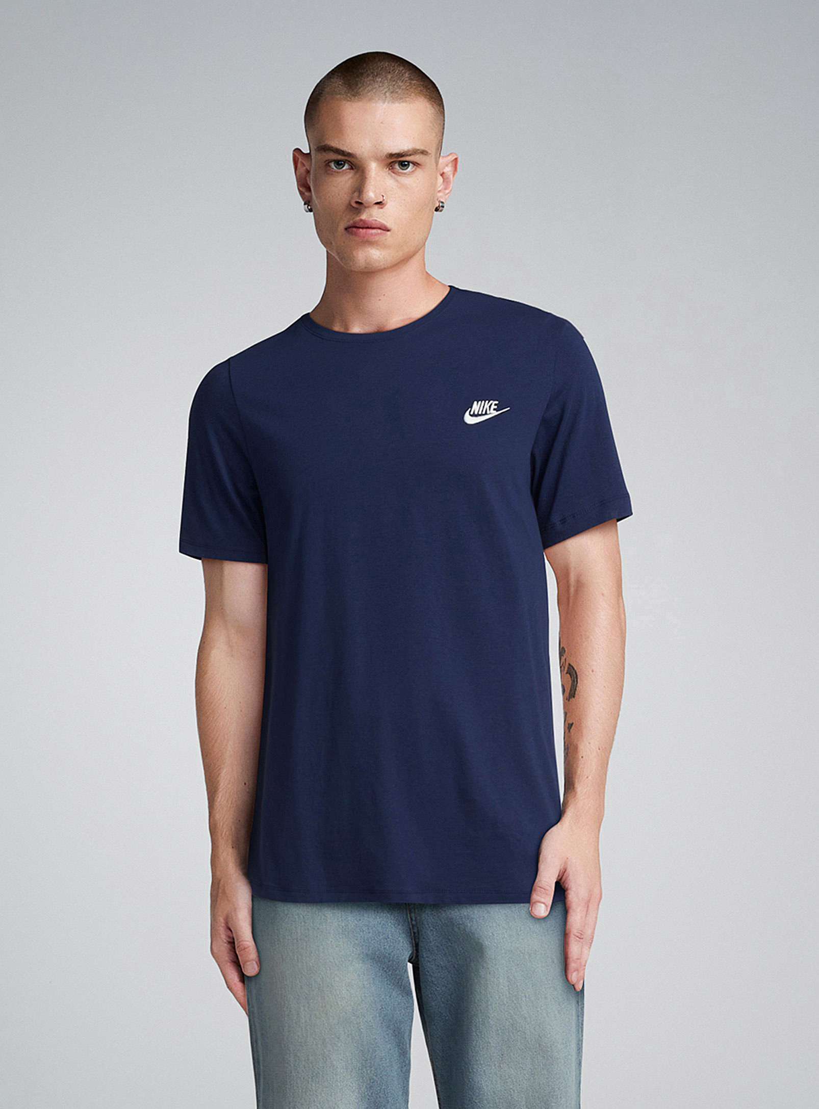 Shop Nike Sportswear Club Small Logo T-shirt In Marine Blue